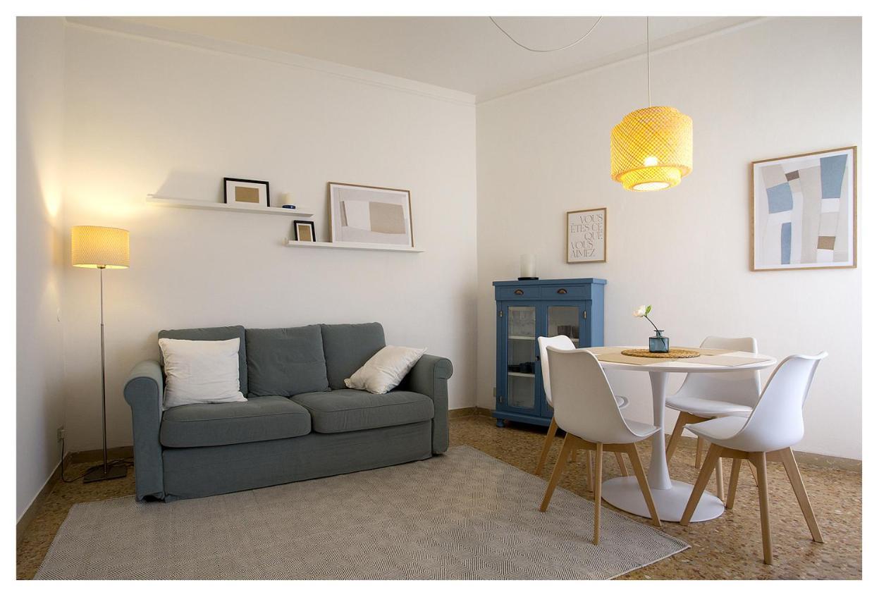 Casa Gorgone, Seafront Flat! Apartment Viareggio Exterior photo